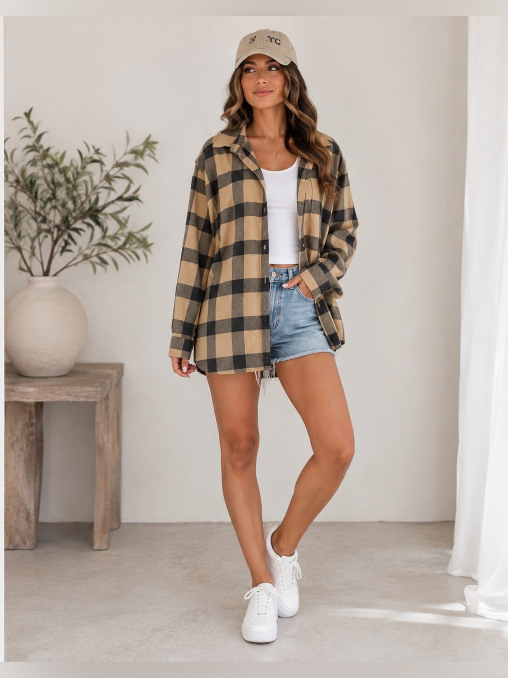 American Eagle Outfitters Black and Tan Plaid Button Down Flannel Boyfriend fit